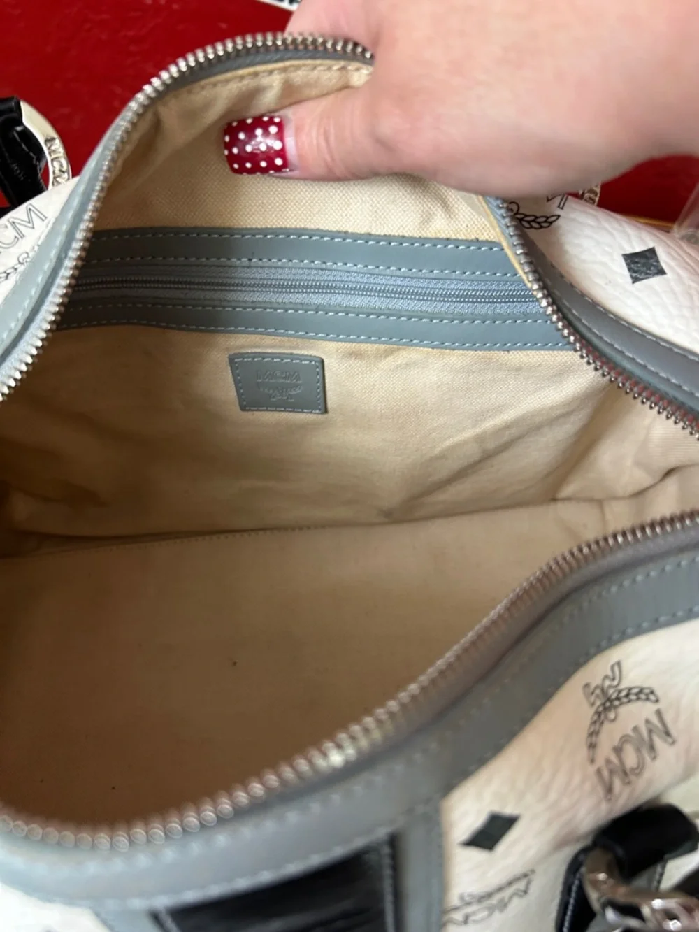 MCM White & Black Visetos Bowling Satchel - Picture 6 of 12